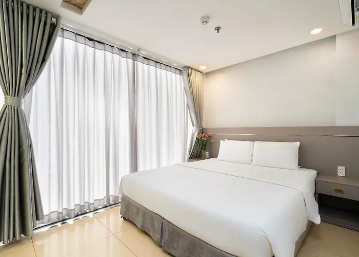 Khách sạn Selena Sài Gòn